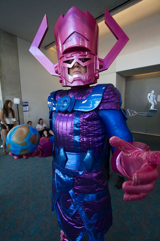 Illustration for article titled The Most Fantastic Cosplay of Comic-Con 2015, Day Two!